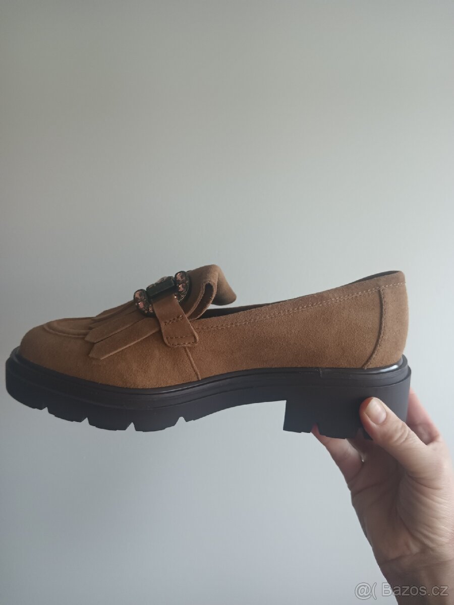 Nové kožené mokasíny - 10