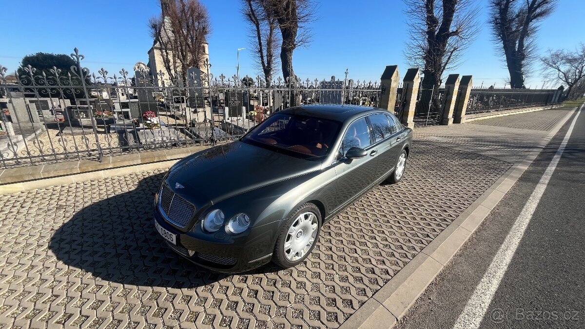 Bentley Continental Flying Spur - 10