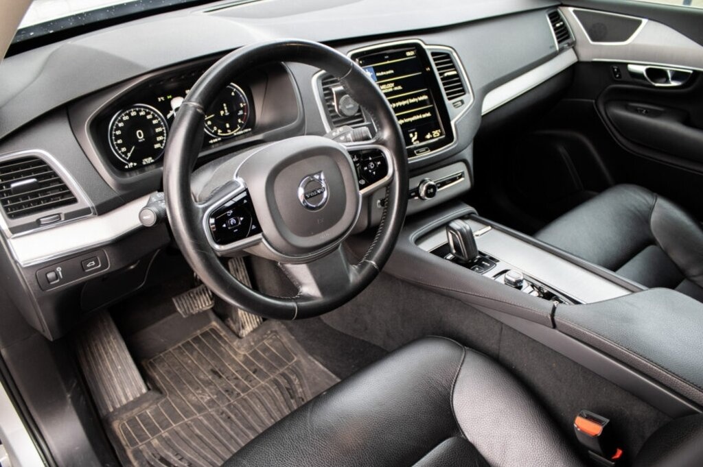 Volvo XC90 2.0 B5 Drive-E AWD A/T (2019) - 10