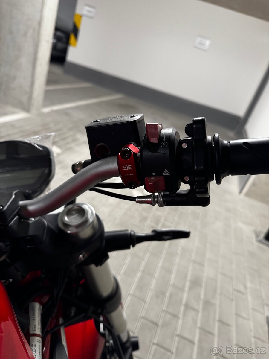 DUCATI MONSTER 797 - 10