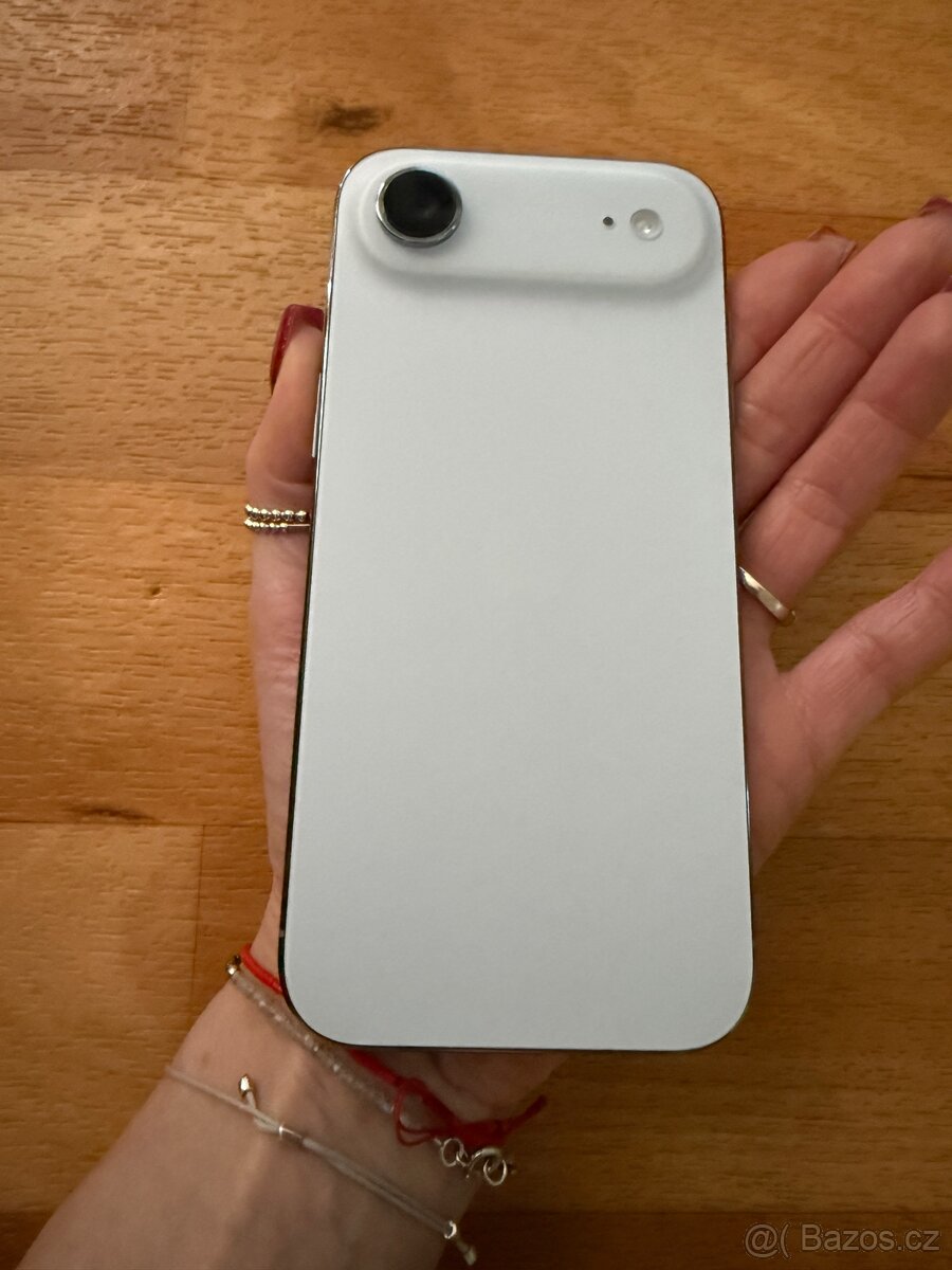 iPhone 17 Air 256 GB, Sky blue - 10