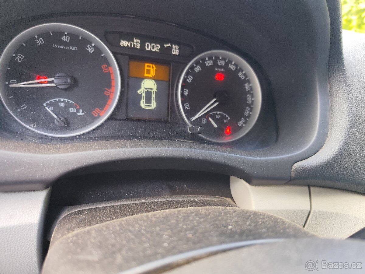 Škoda Roomster 1.2HTP STYLE - veškeré díly z vozu - 10