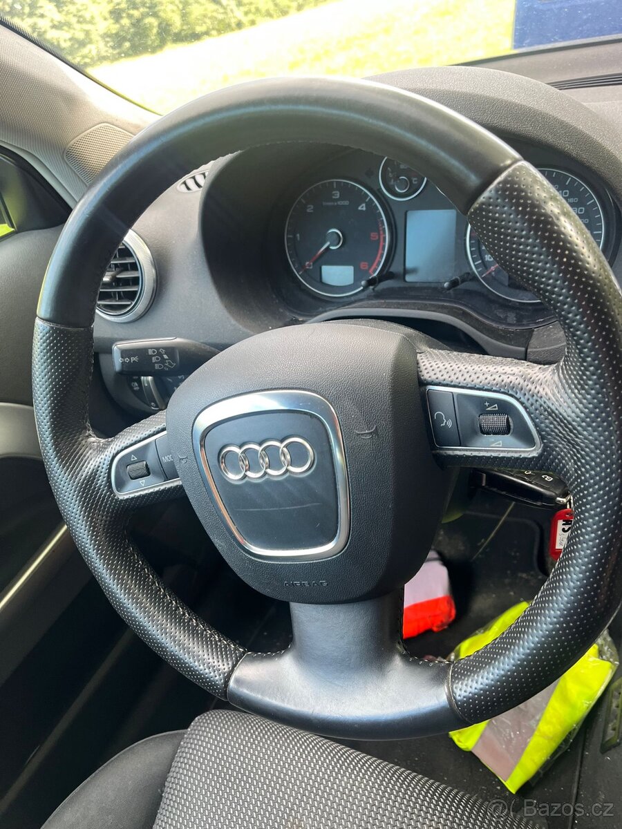 Audi a3 8p 2012 2.0 TDi - 10