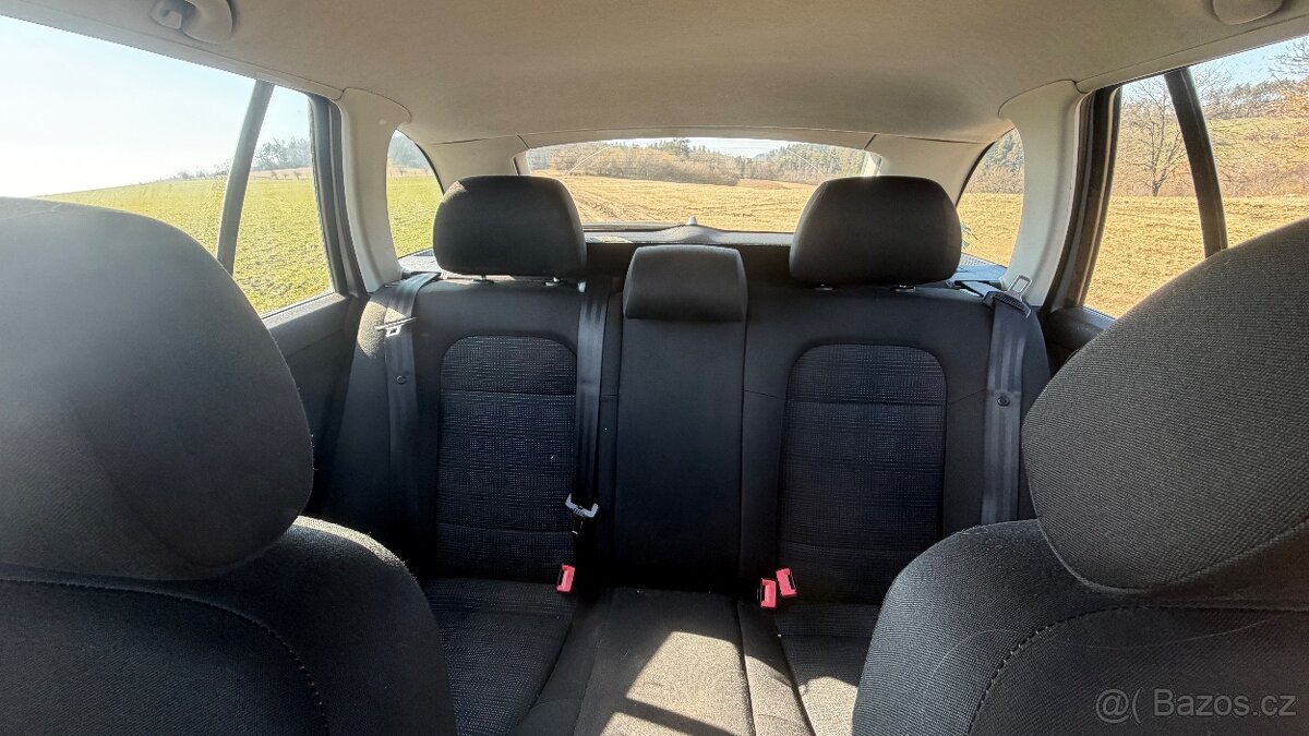 Škoda Fabia Kombi s klimatizací - 10