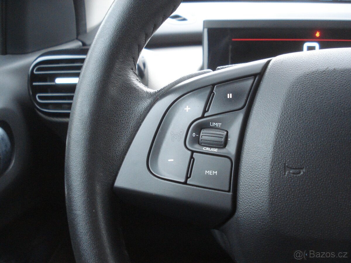 Citroën C4 Cactus 1.2 i NAVI AUTOMAT - 10