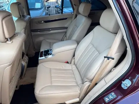 Mercedes benz 350R - 10