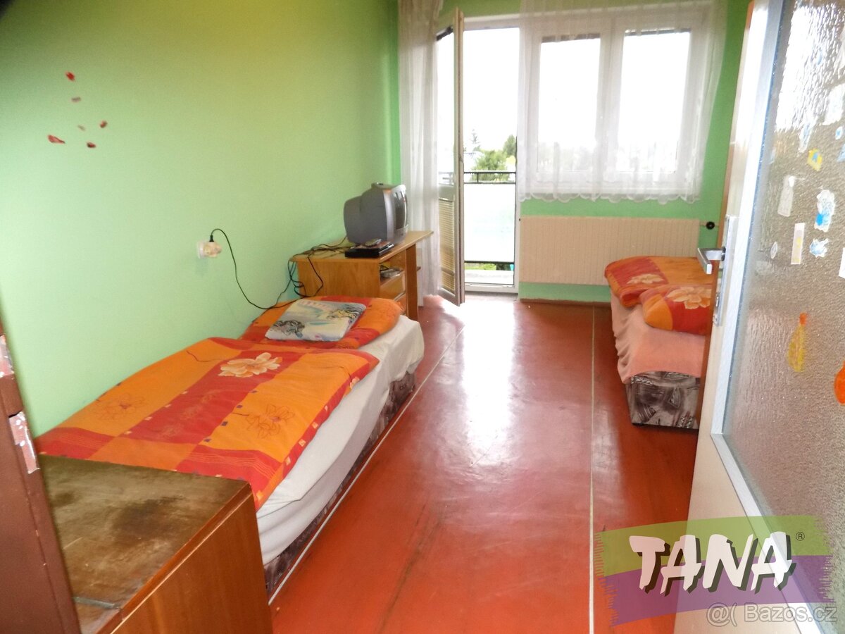 Prodej řadového domu o dispozici 4+1/lodžie/garáž v obci Krc - 10