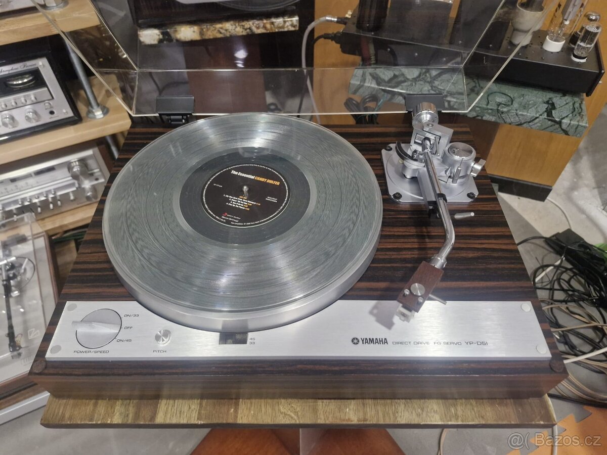 gramofon Yamaha Model YP-D 51 - 10