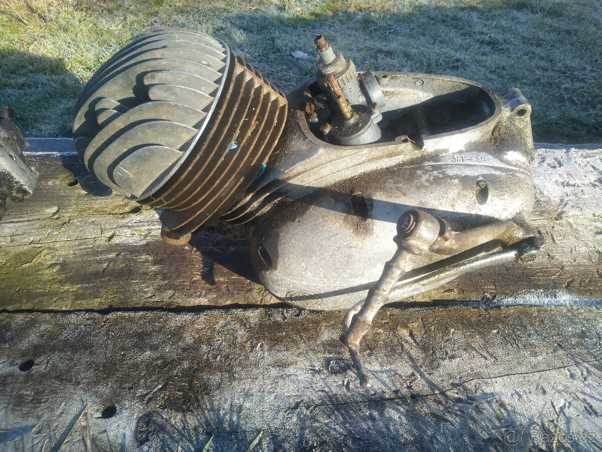 Motory ČZ 150 2ks - 10