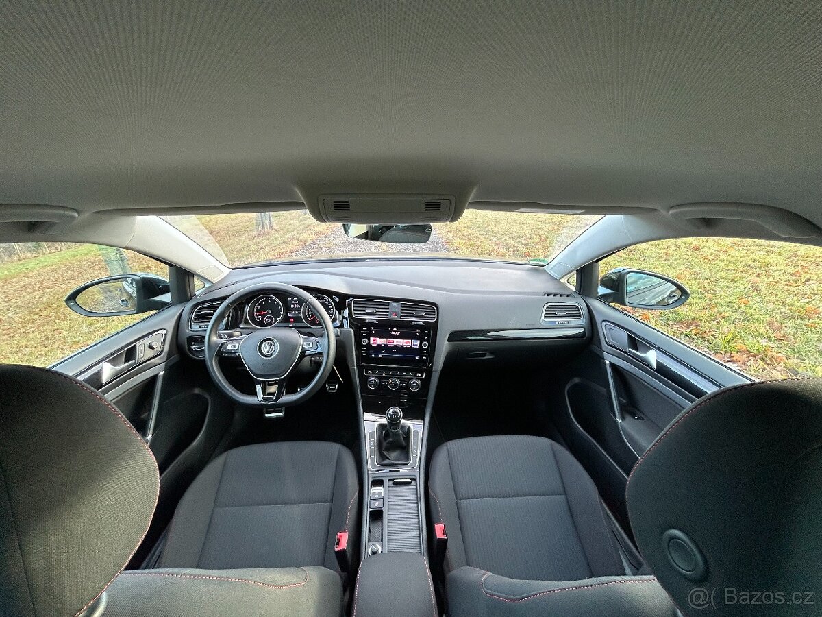 Prodám VW Golf 7 FC 1,0 tsi NAVI - 10