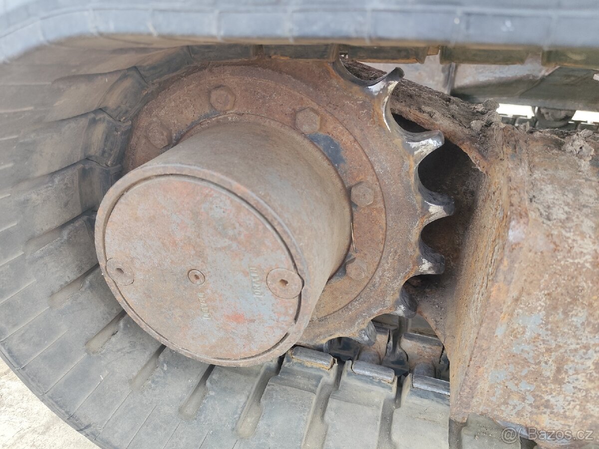 Bagr Takeuchi TB145. Váha 4800kg. - 10