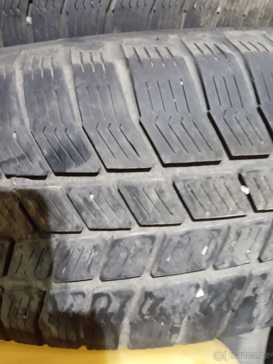 Zimní 195/65/15 195/65 r15 - 10