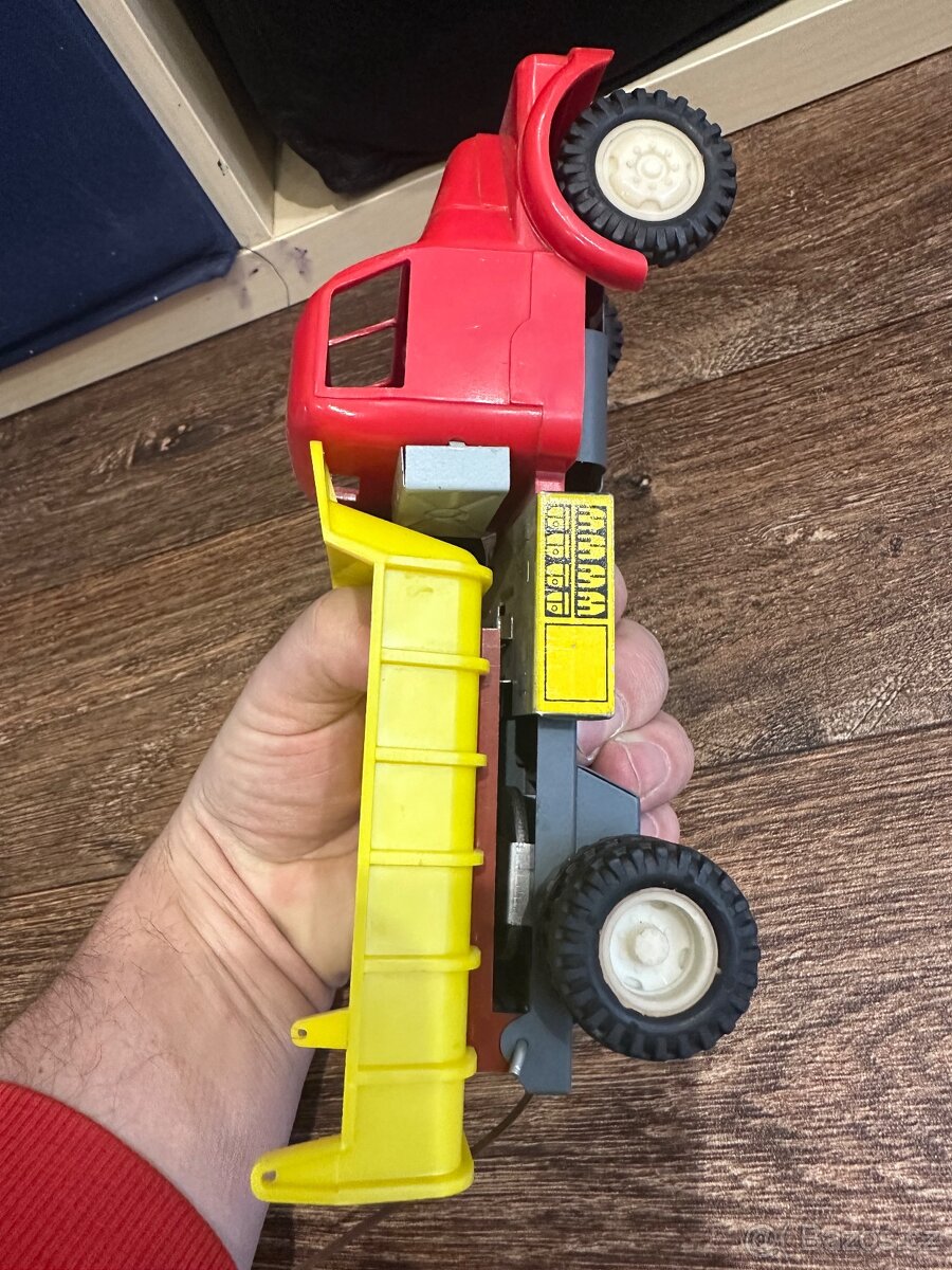 ITES NÁKLADNÍ AUTO PRAGA - 10