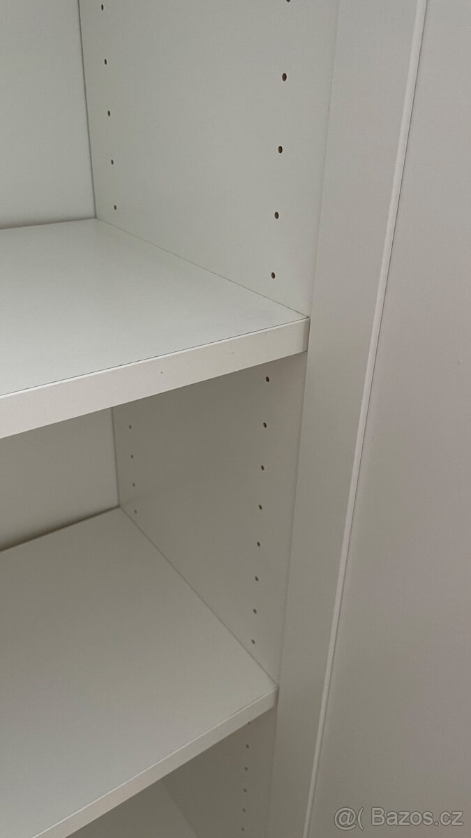 Skříňka IKEA bílá - 10