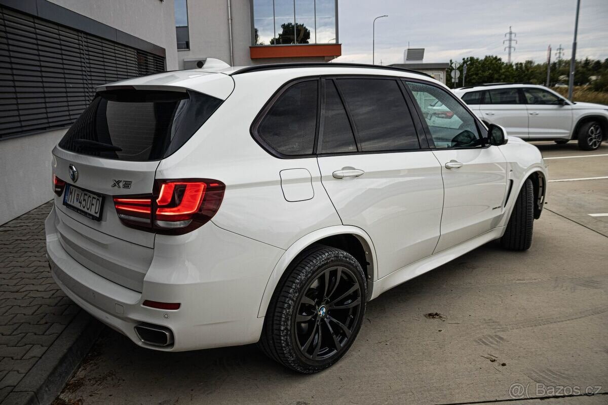 BMW X5 xDrive40d A/T M-Packet - 10