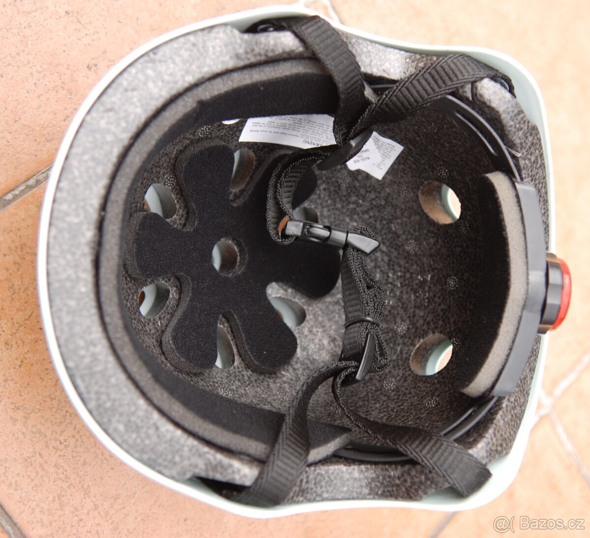 Mini Hornit dětská přilba s blikačkou velikost S 48-53 - 10