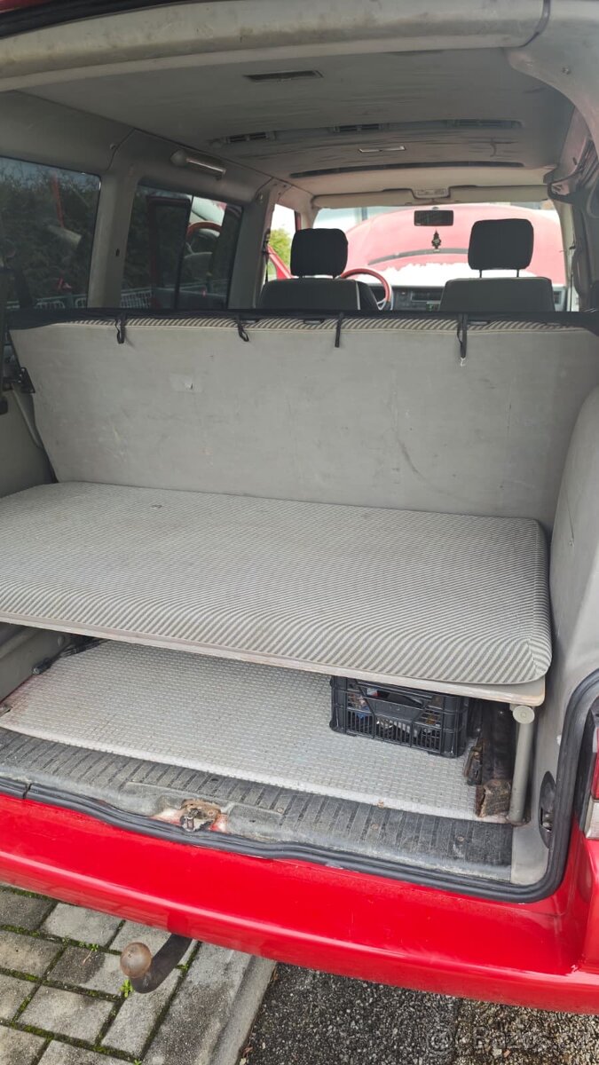 Volkswagen Multivan T4 (1996, 2.5 TDI 75 kW) - 10