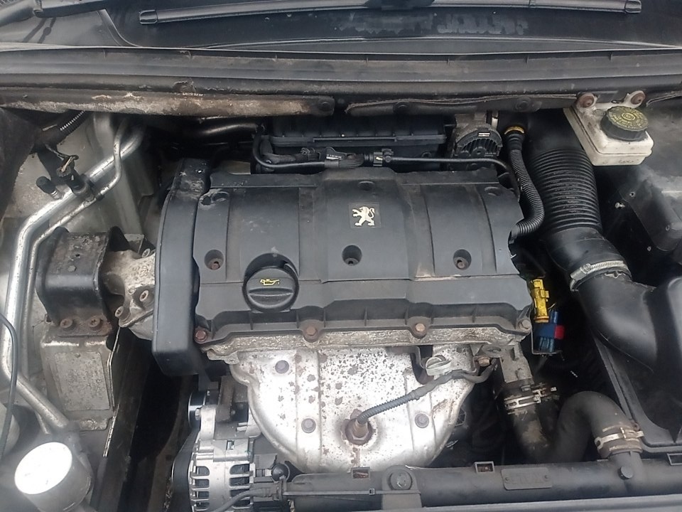 Peugeot 307 SW 2,0HDI 79kW, RHS - náhradní díly - 10