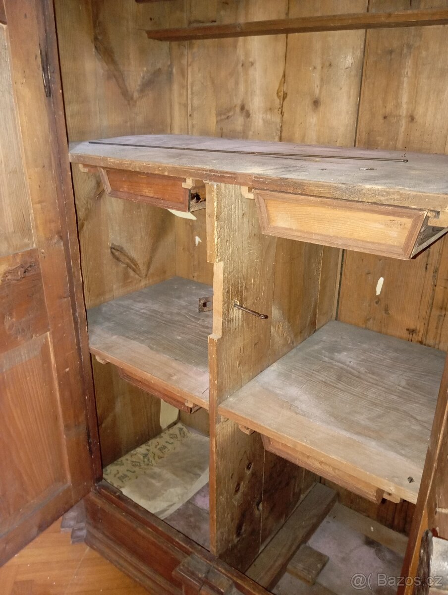 Starožitnost více kusů - 10