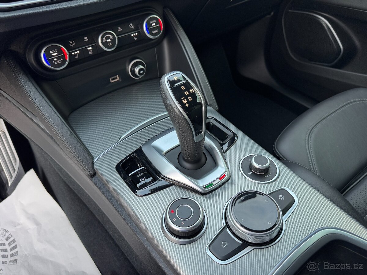 Alfa Romeo Stelvio 2,0 TI Q4 VELOCE 2.maj původČR - 10
