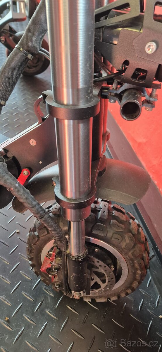 Elektrokoloběžka 2WD EcoWheel, nová ČR - 10