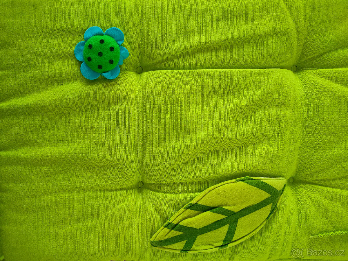 mantinel k posteli - 10