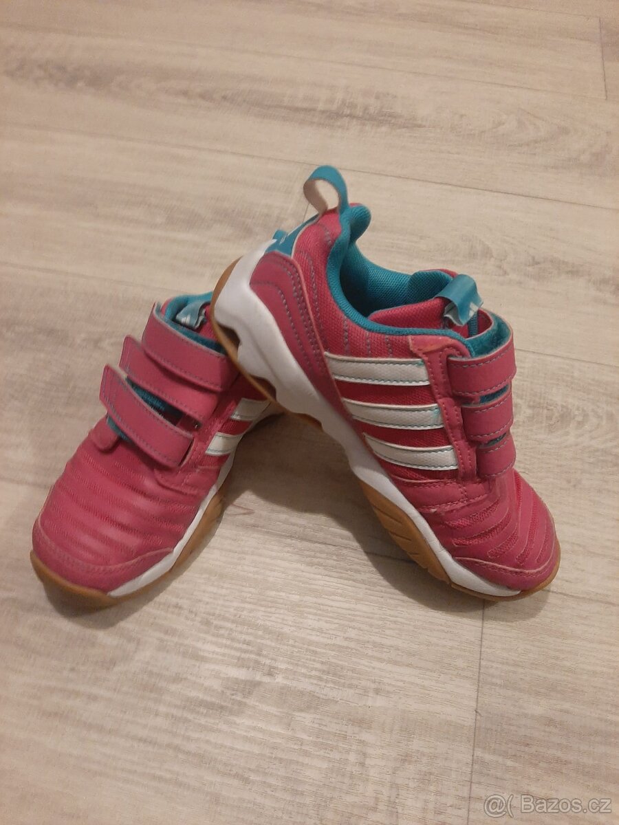 Boty různé velikosti - 10