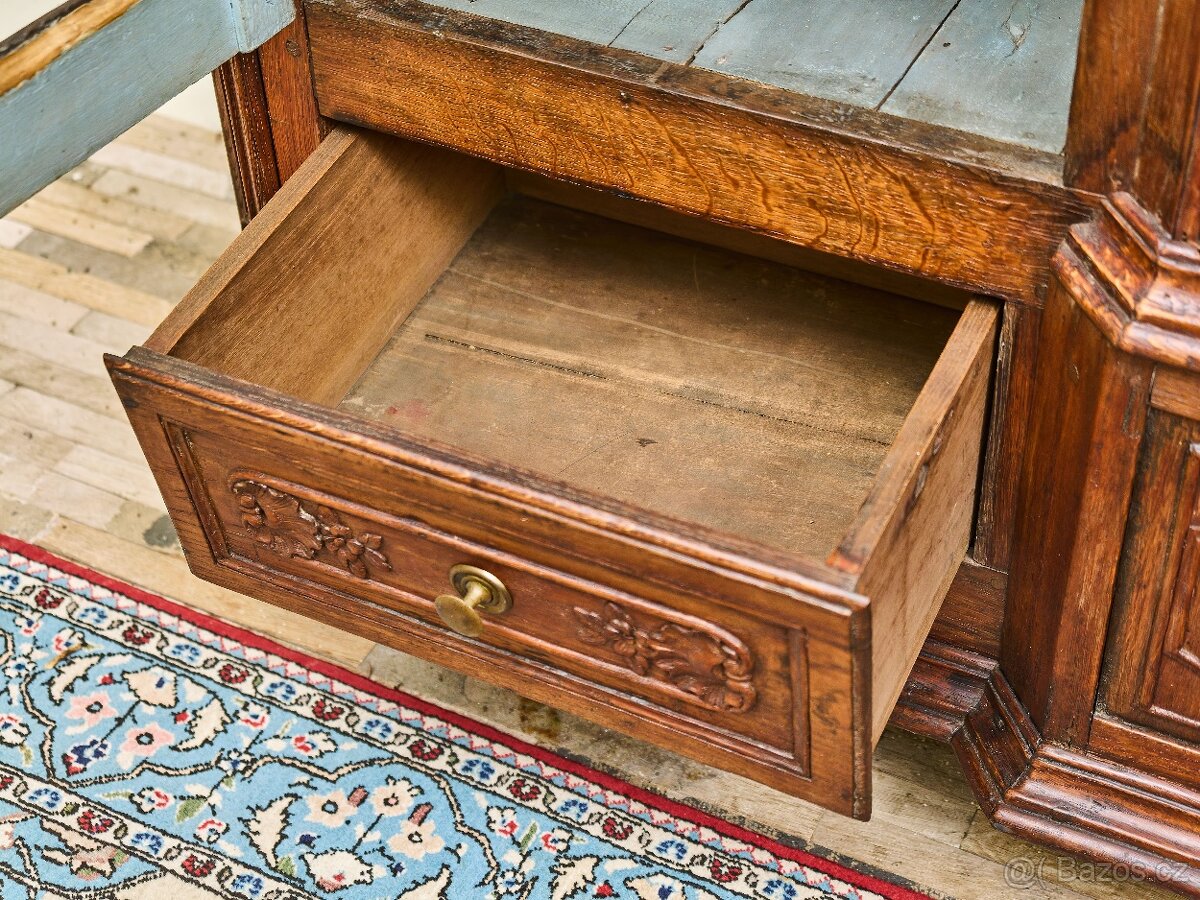 Vyřezávaná lutyšská dubová knihovna z 19. století - 10