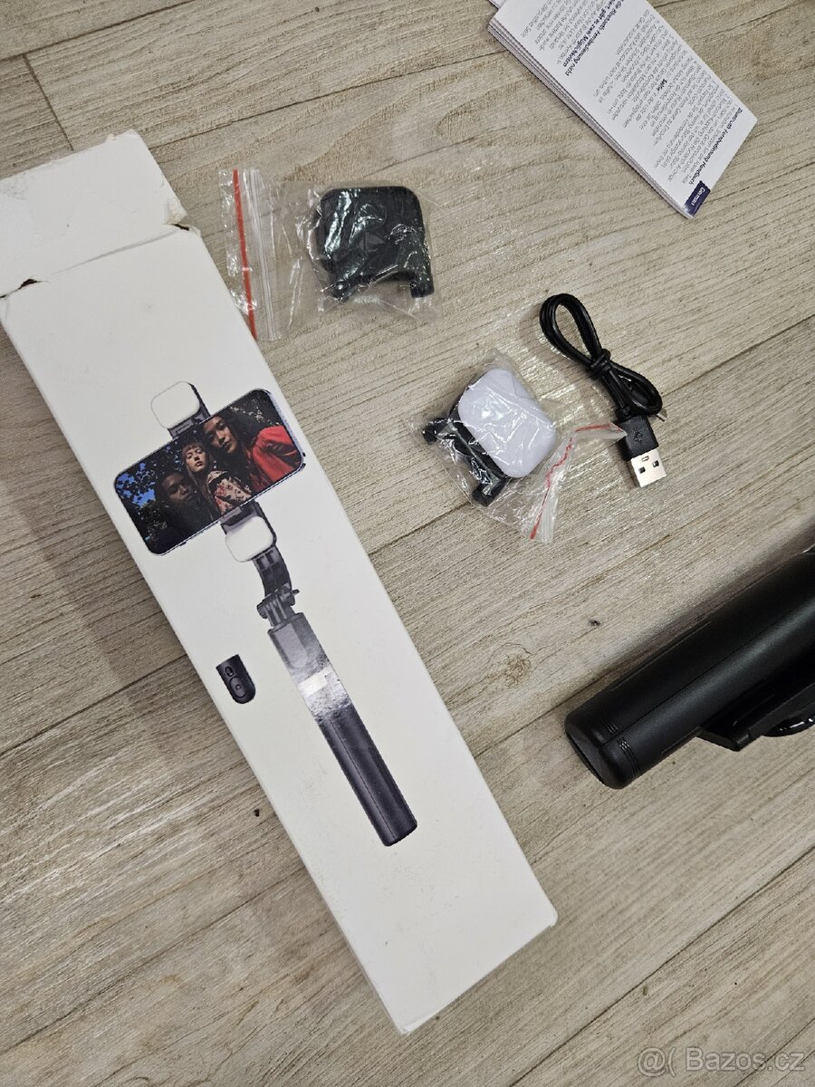 114cm selfie tripod tyč stativ - 10