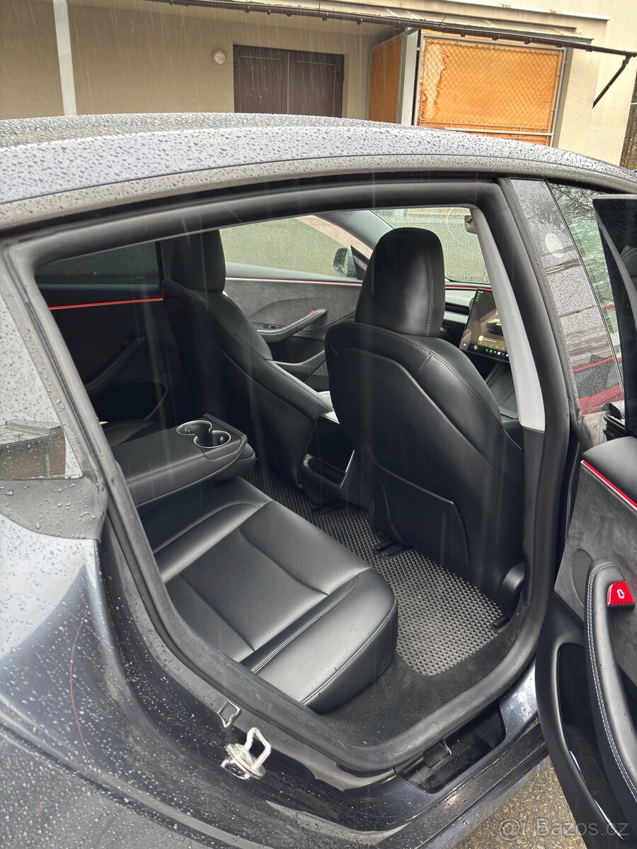 Tesla model 3 Long Range NABÍJENI ZADARMO - 10