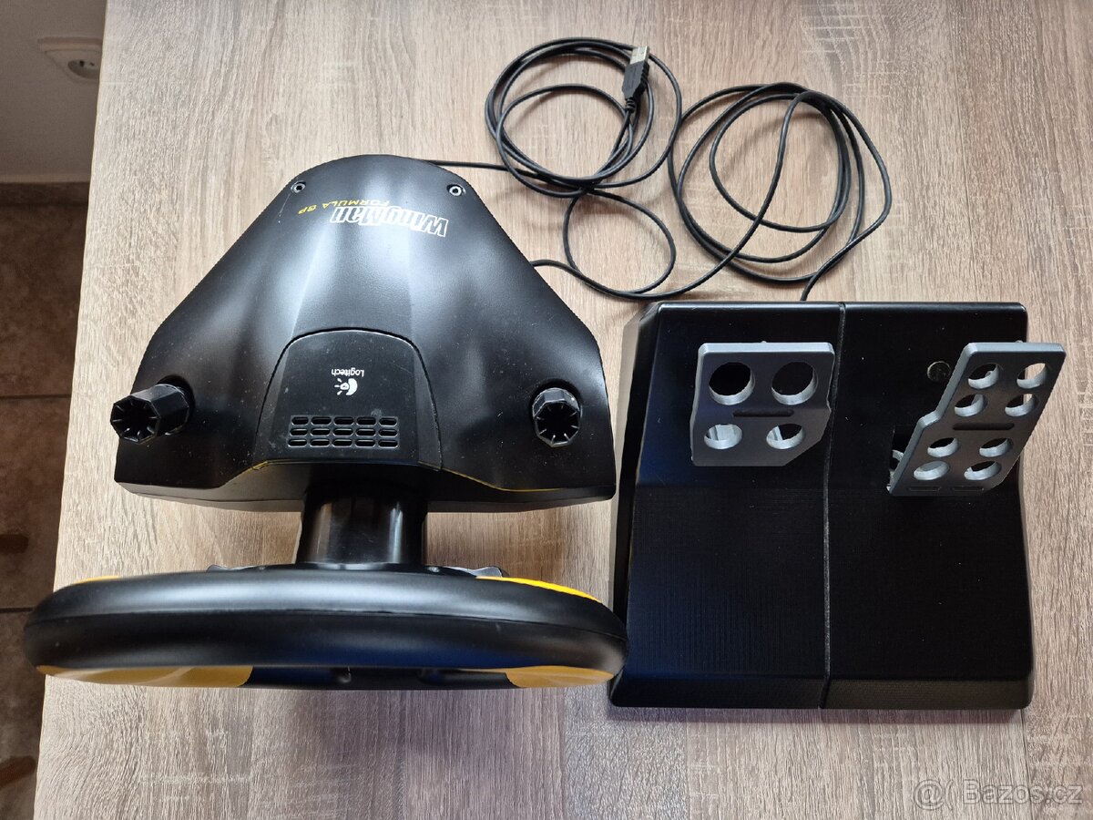 Herní volant + pedály LOGITECH - 10