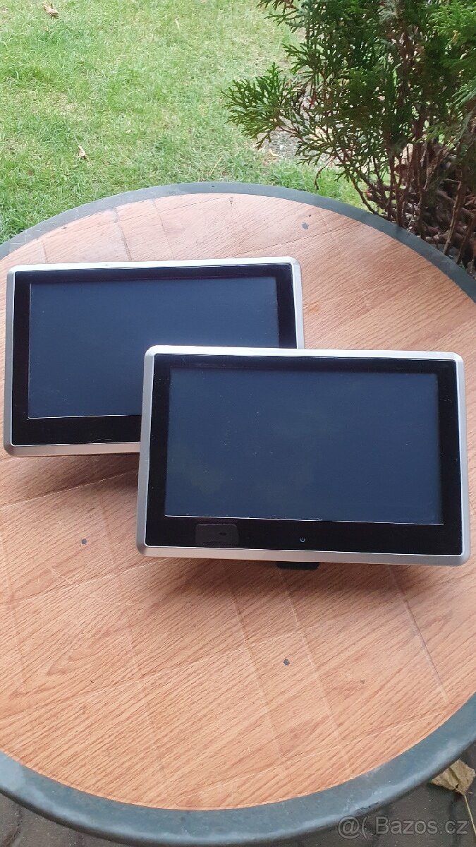 Televize do auta - 10