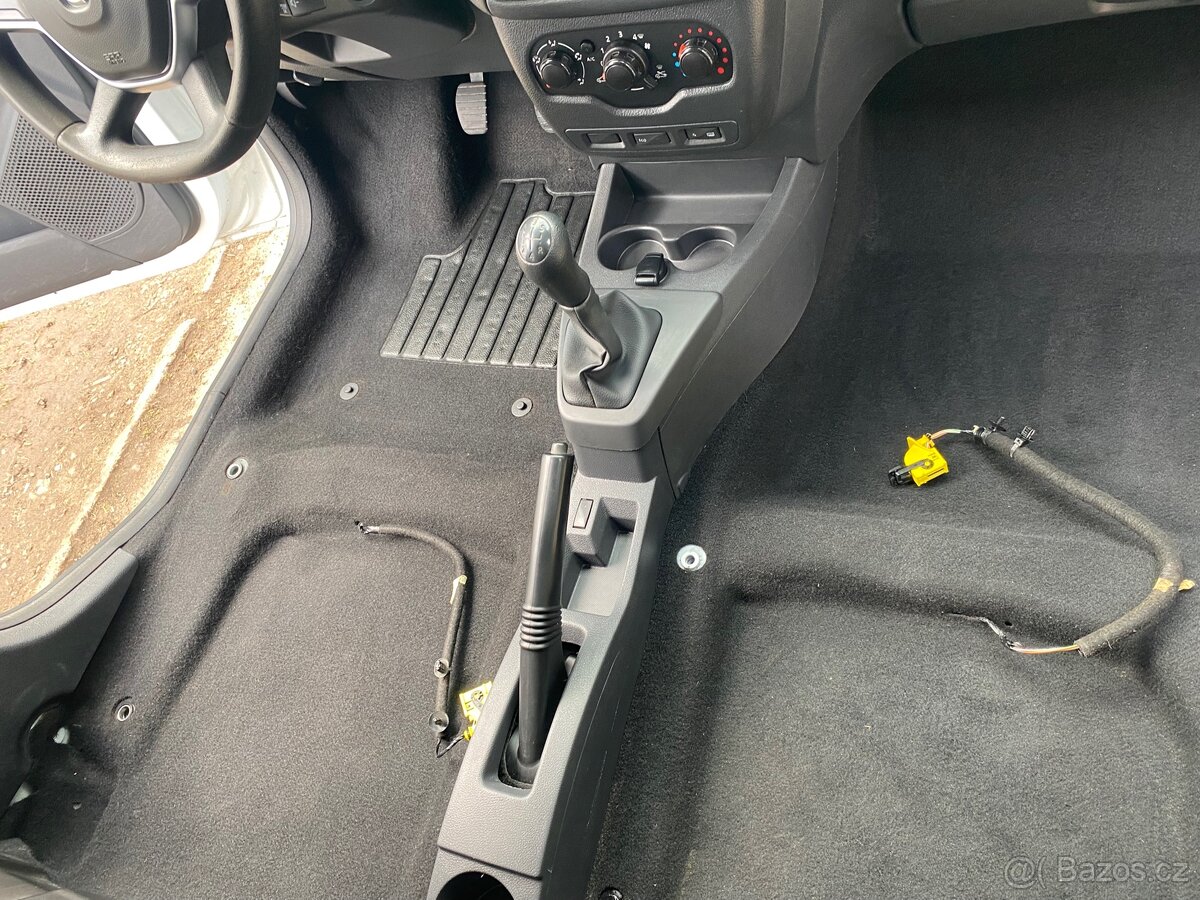 Čistění interiéru - 10