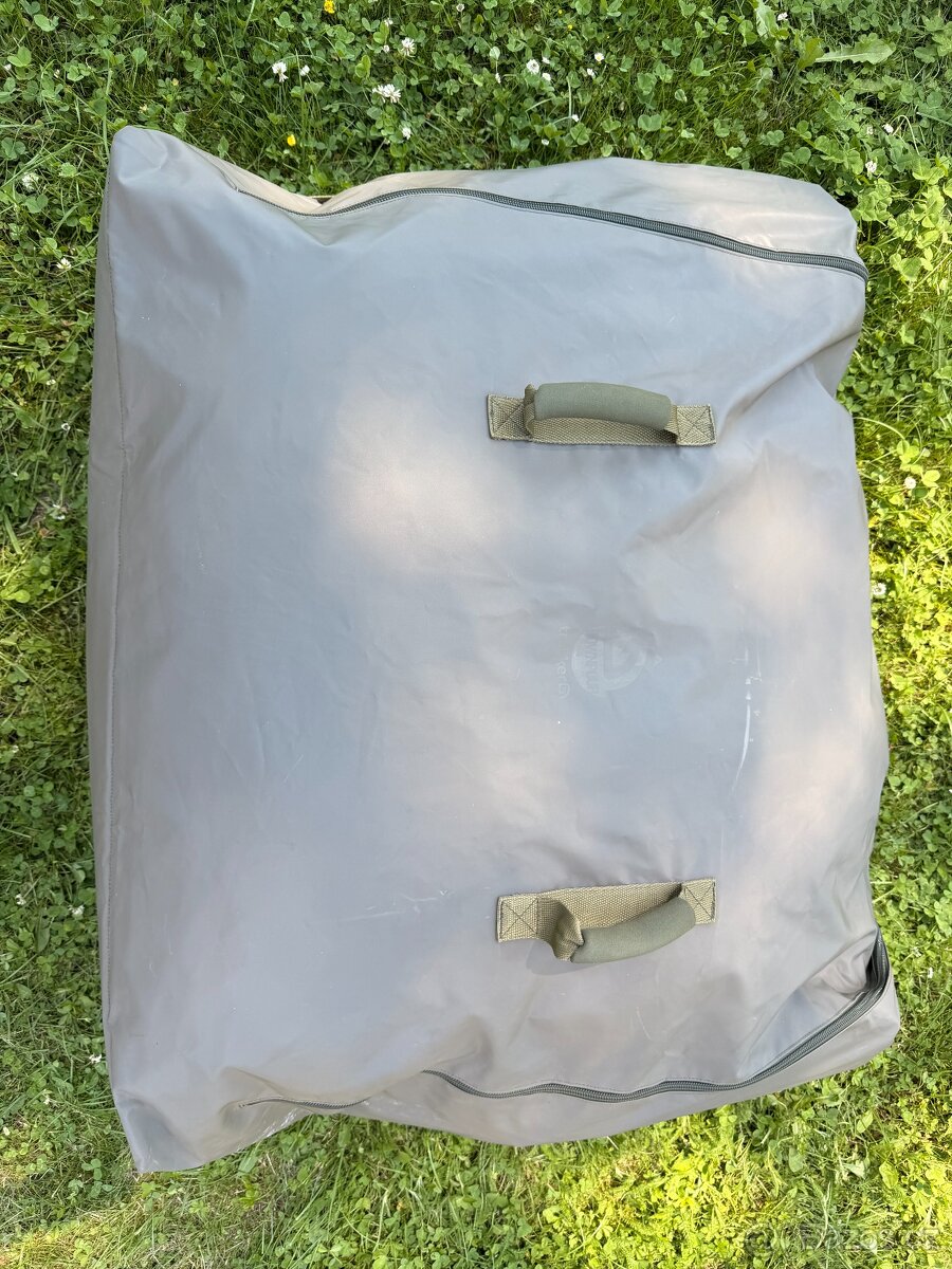 Trakker Lehátko + Spacák Oval Bed System - 10