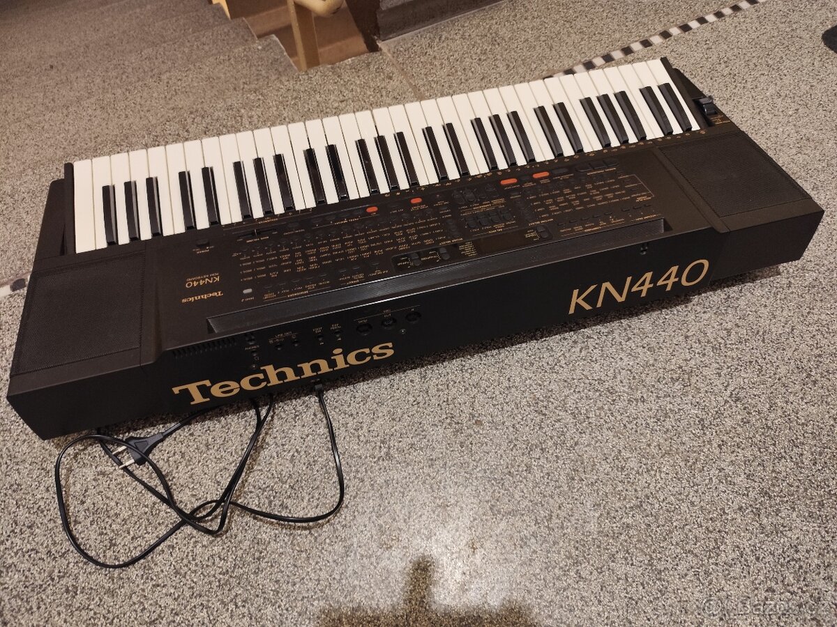 Technics kn440-5 oktáv.keyboard,dnamika,mnoho nástrojů,rytmů - 10