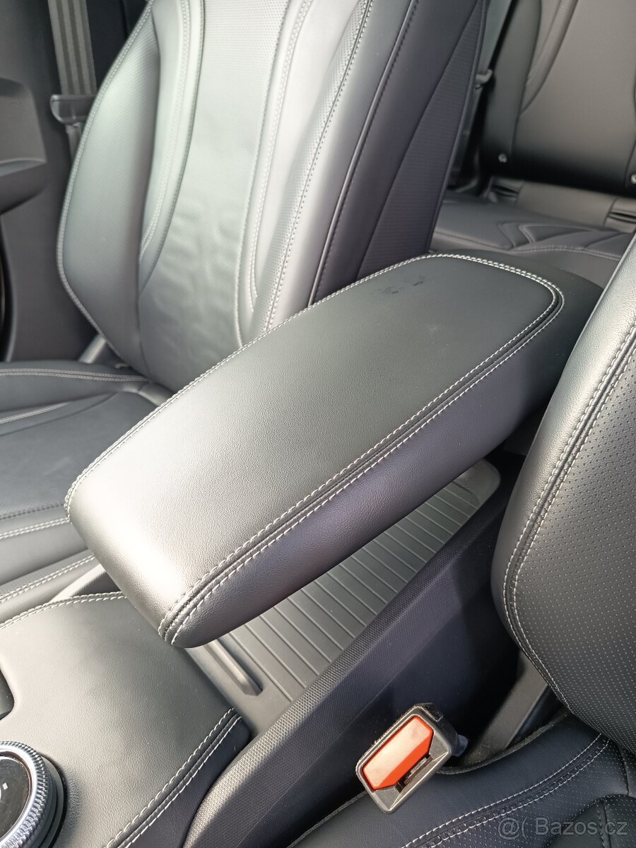 Ford mustang Mach e 99kwh - 10