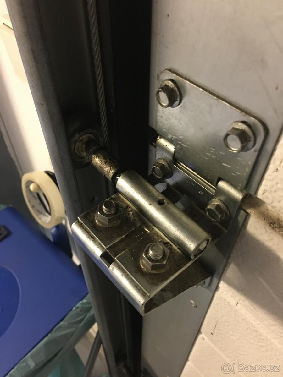 Garážová sekční vrata š.2970x2970 - 10