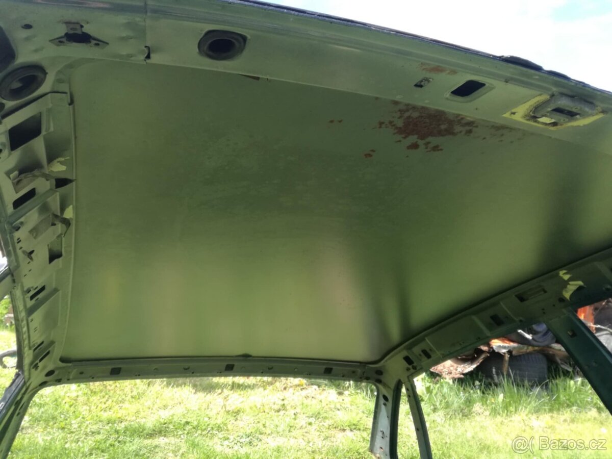 Jaguar XJ40 zadní blatníky, čelo, nosníky, střecha - 10