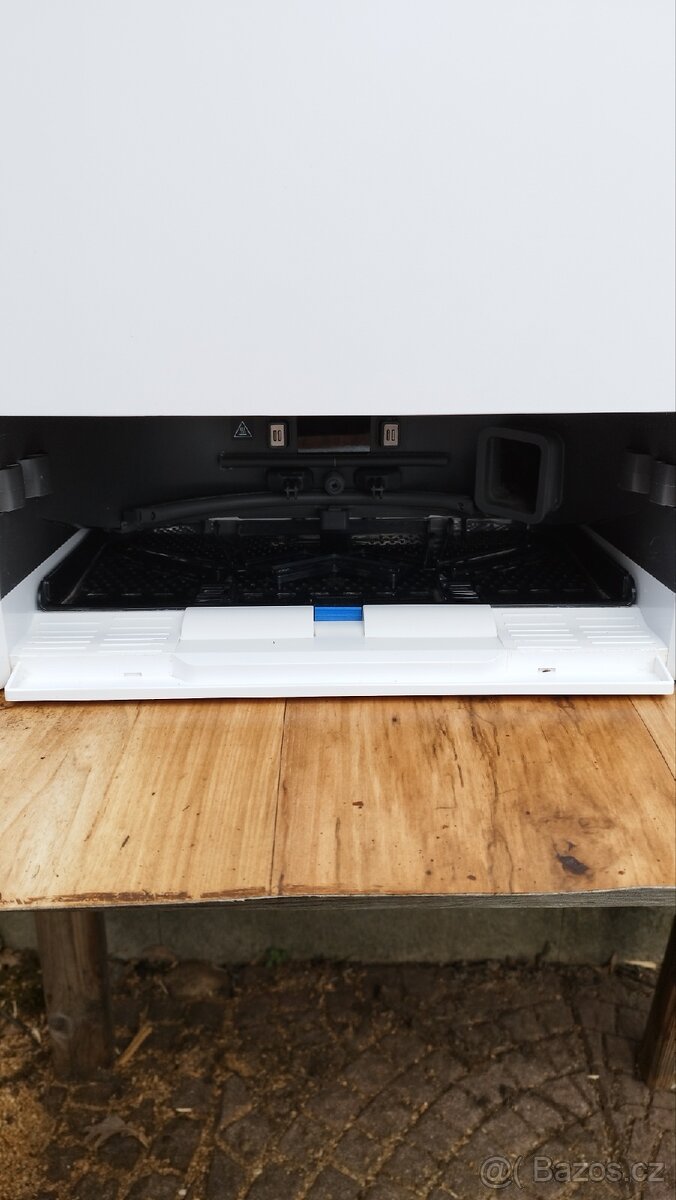 Robotický vysavač Ecovacs Deebot X5 Omni - 10