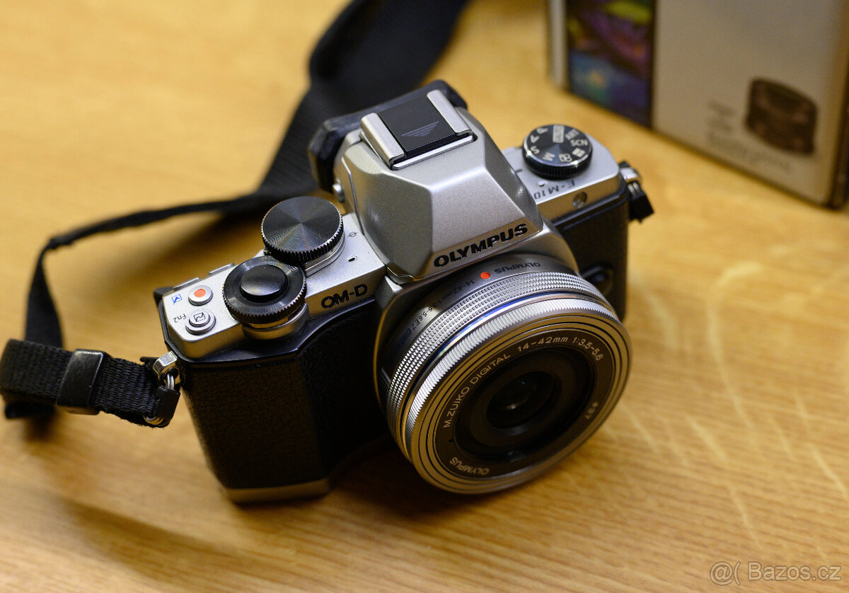 Olympus OMD E-M10 + 14-42 EZ pancake - 10