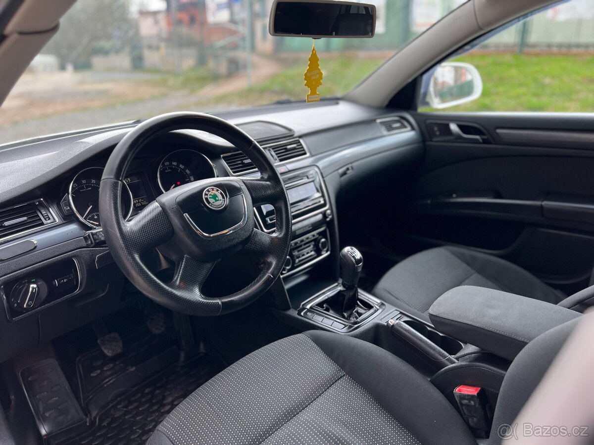 Škoda Superb 2 2010 - 10