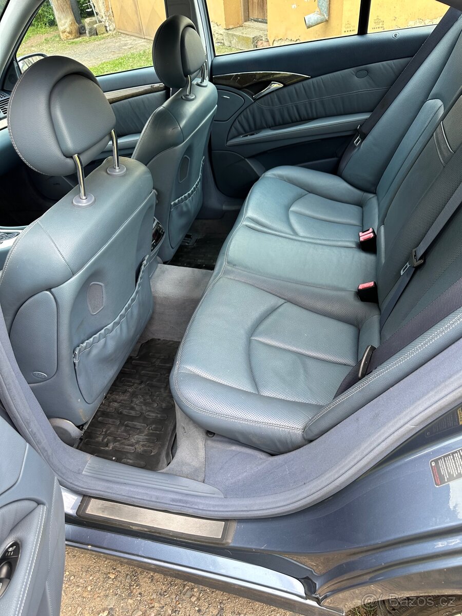 Mercedes W211 - 10