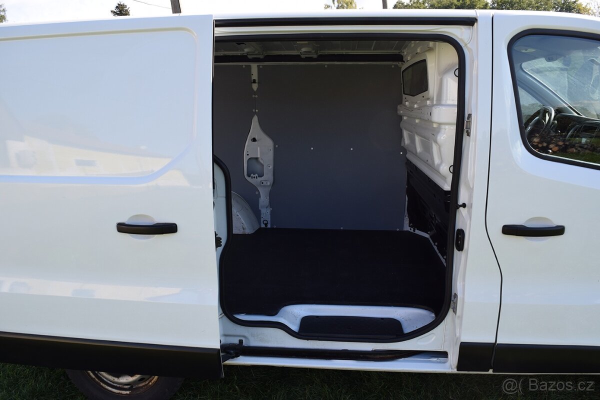 Renault Trafic 1.6dCi L1H1 115k 2015 , DPH - 10