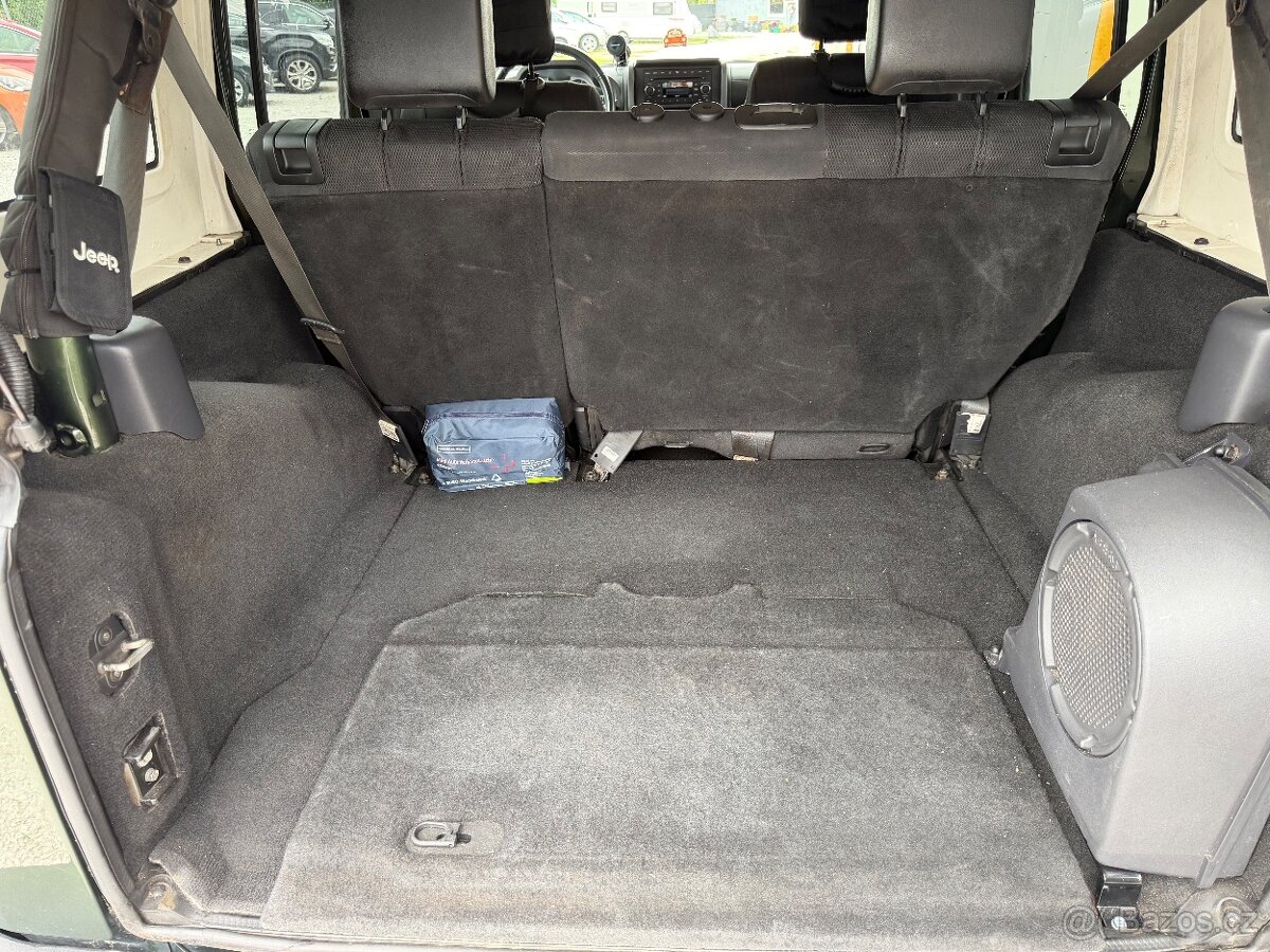 Jeep Wrangler 2.8 CRD Sahara - 10