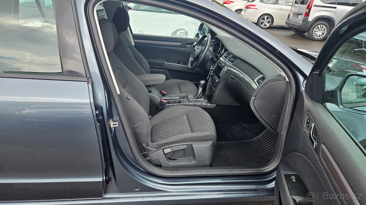 Škoda Superb 2,0 TDi - 10