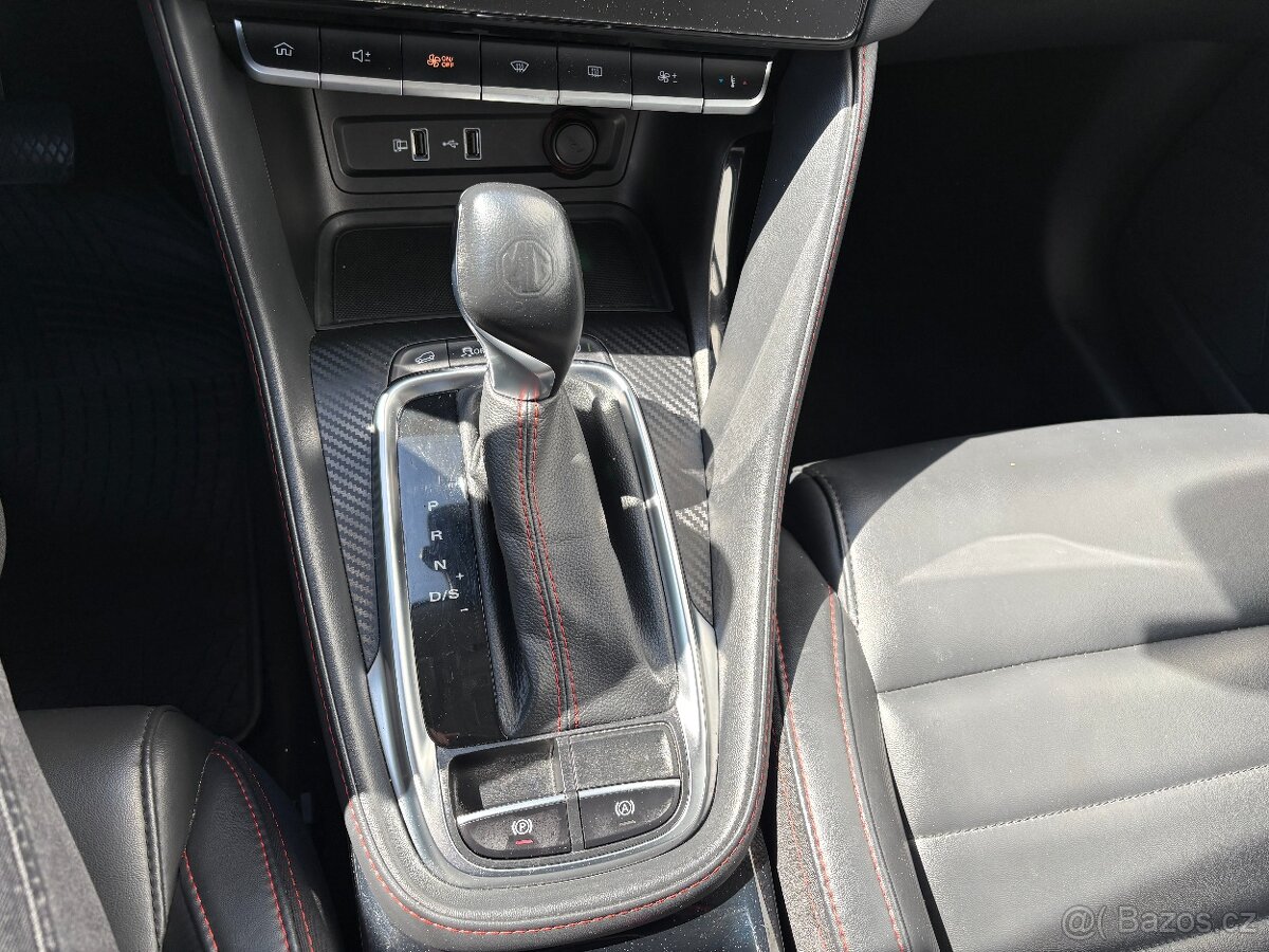 MG ZS 1.0TGI AUT. Elegance, Navi, Kamera - 10