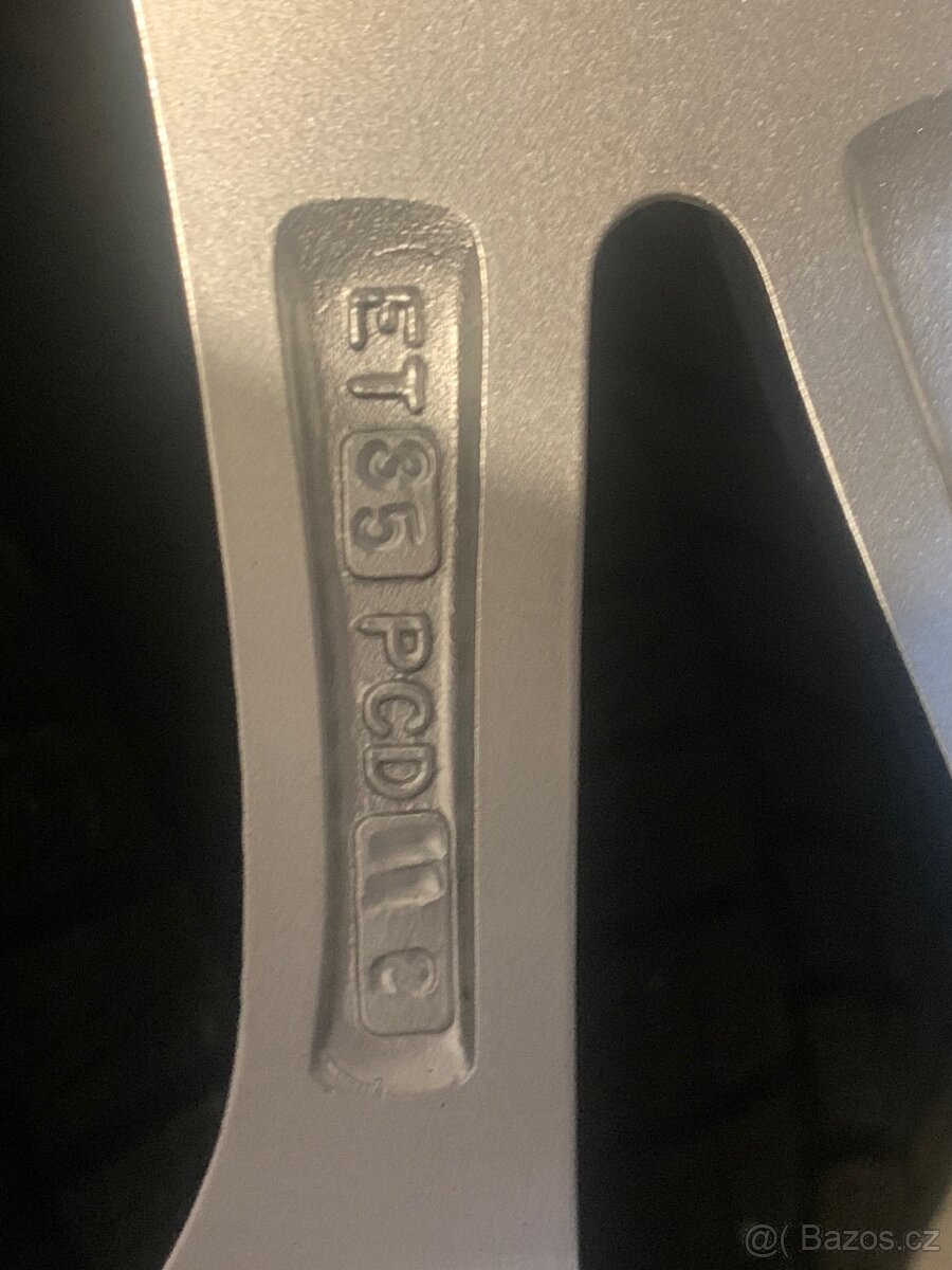 Zimní sada VW Tiguan 215/65/17 ZÁNOVNÍ - 10