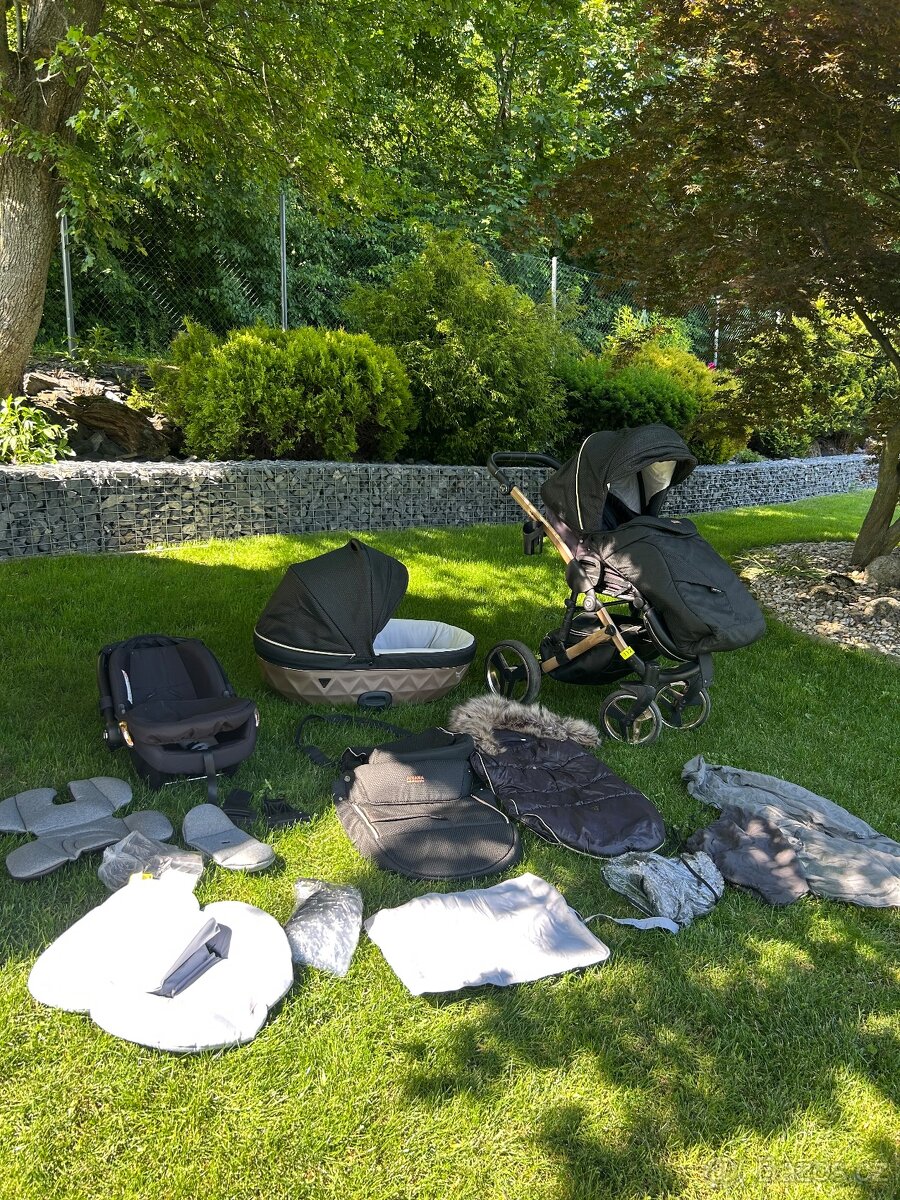 Prodám kočárek Junama Miror - 10