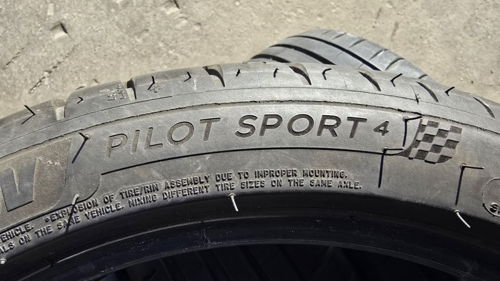 Letní pneu 205/45/17 Michelin - 10