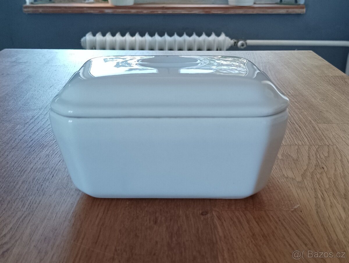 PORCELÁNOVÁ ZAPÉKACÍ DÓZA - 10